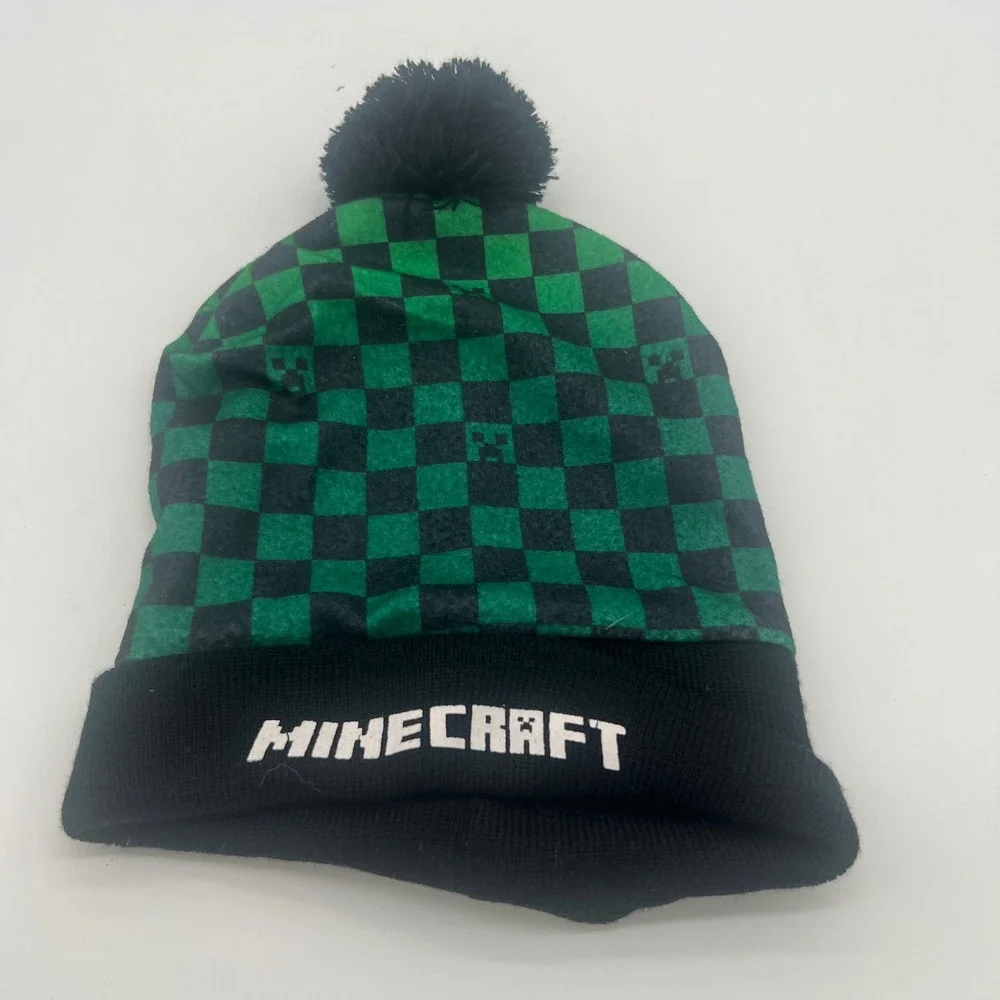 Minecraft Beanie Green Black Checkered Creeper Pom Pom Winter Hat Knit Logo